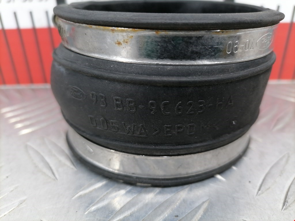 Патрубок воздушного фильтра FORD Mondeo I 1993-1996