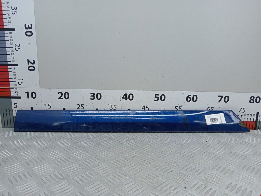 Накладка декоративная (молдинг) двери задней правой Mercedes C-Class (W203) (2000-2008)