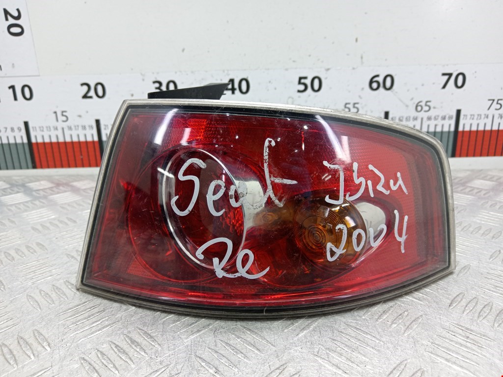 Фонарь задний правый SEAT Ibiza 2002-2008