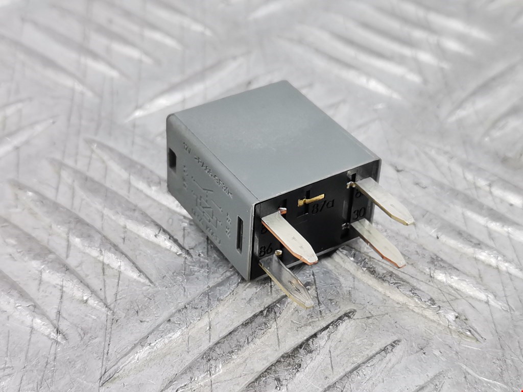 Реле CHEVROLET Equinox 2009-2017