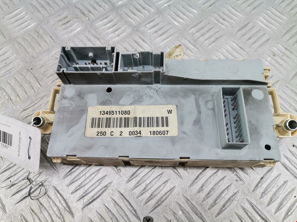 Датчик уровня в бачок омывателя FIAT Ducato 250 2007-2014