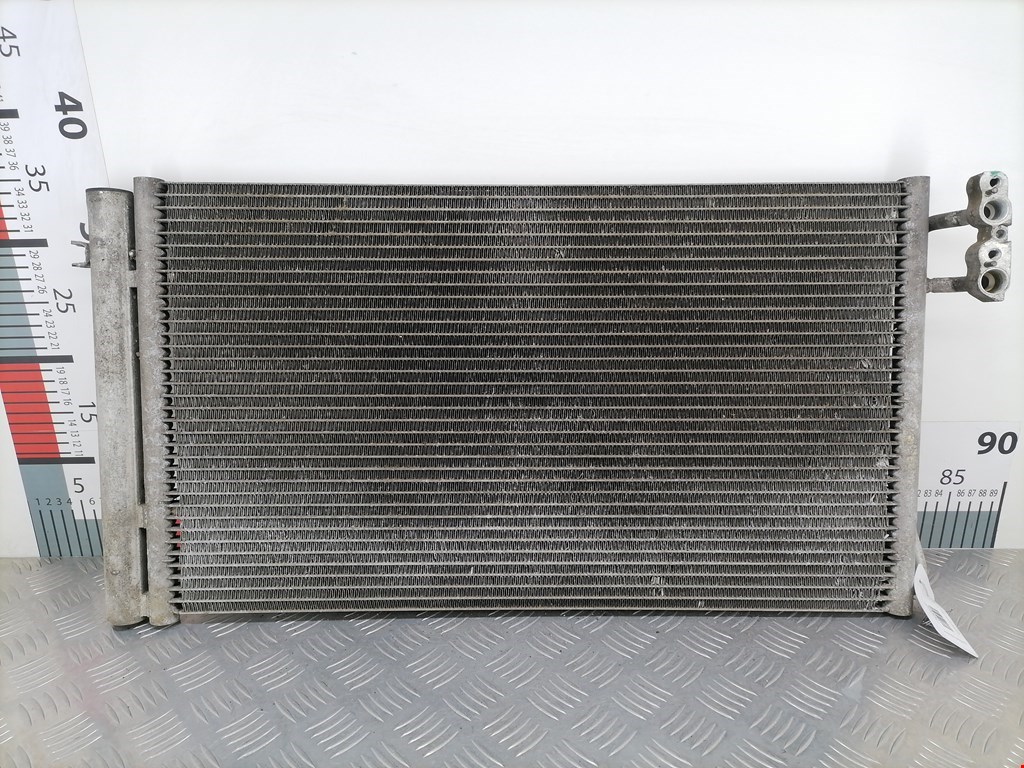 Радиатор кондиционера BMW 1er E81\E87 2004-2011