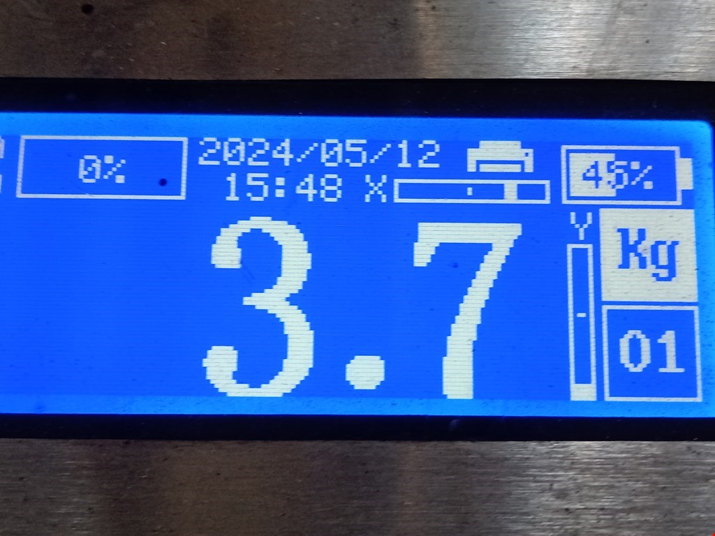 Стекло двери заднее правое VOLKSWAGEN Passat B3 1988-1993