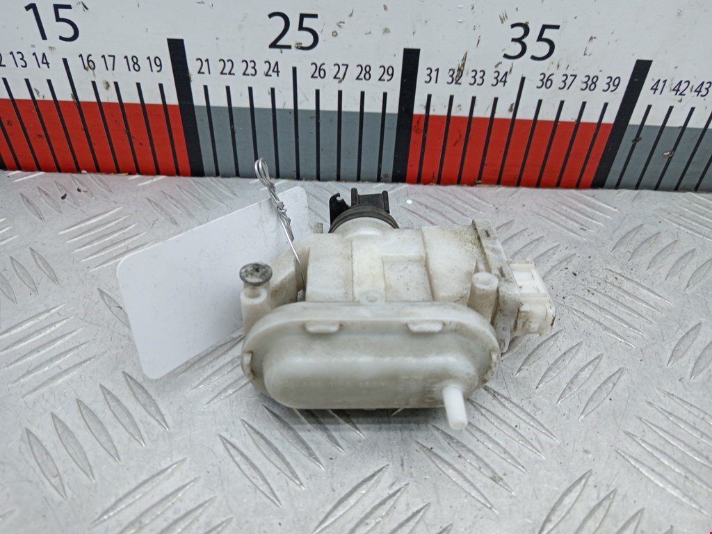 Активатор замка двери VOLKSWAGEN Passat B3 1988-1993