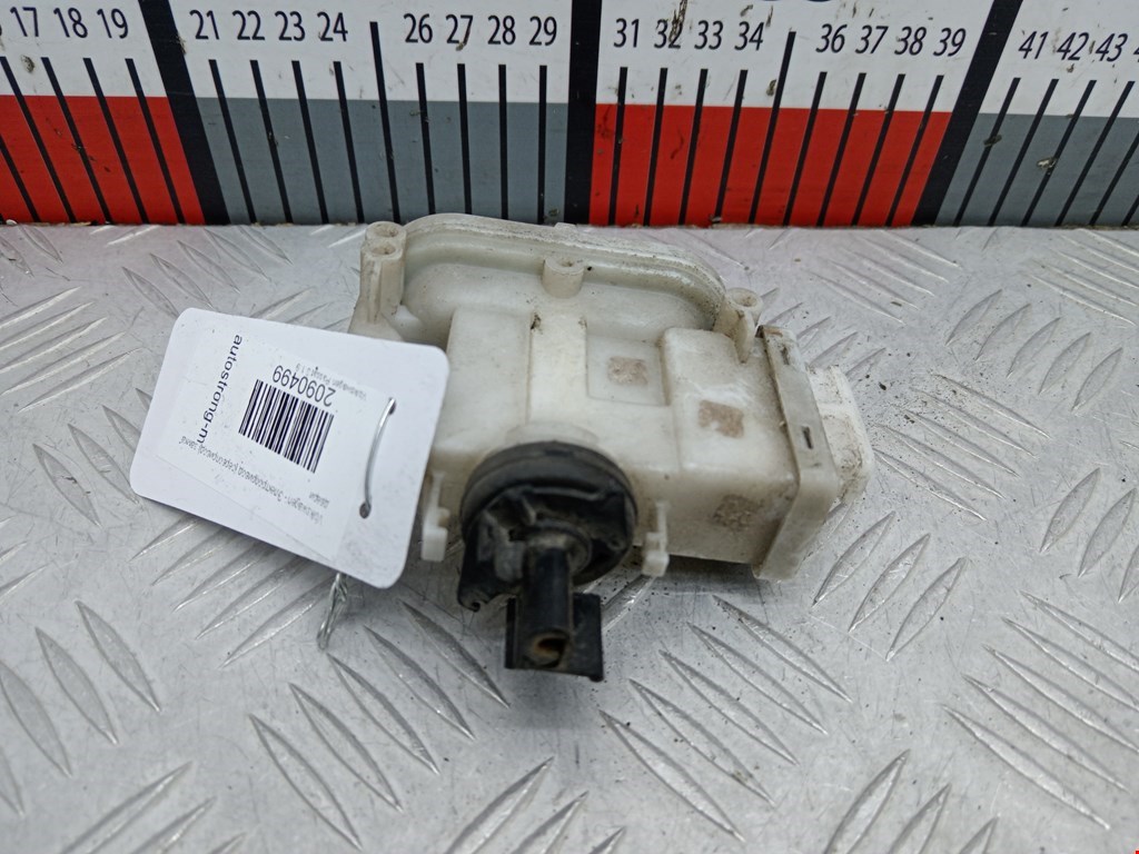 Активатор замка двери VOLKSWAGEN Passat B3 1988-1993