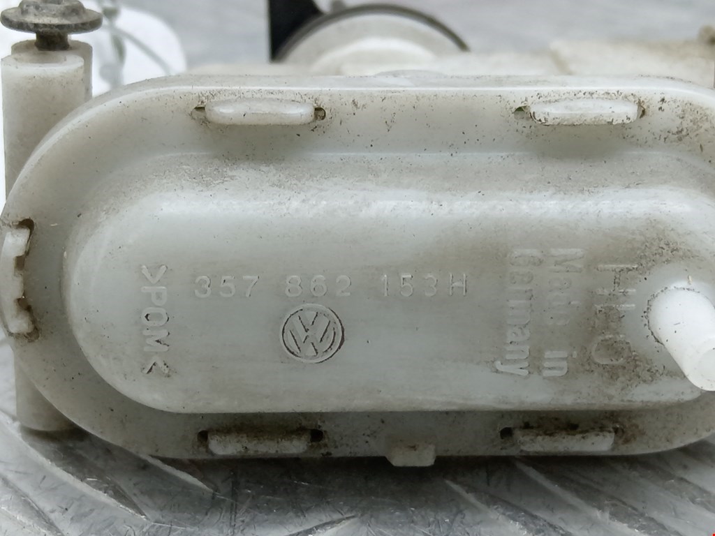 Активатор замка двери VOLKSWAGEN Passat B3 1988-1993