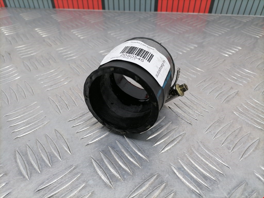 Патрубок интеркулера VOLKSWAGEN Passat B5 1997-2005