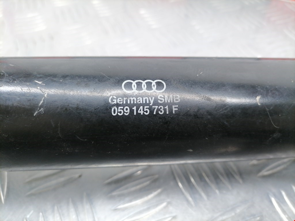 Патрубок интеркулера VOLKSWAGEN Passat B5 1997-2005