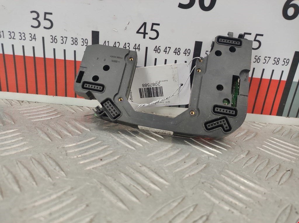 Блок управления подрулевыми переключателями (блок рулевого управления) Audi A4 B6 (2000-2006)