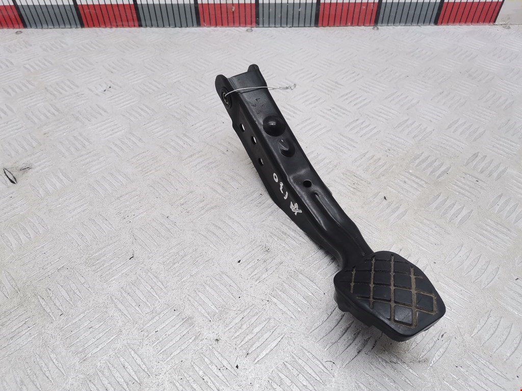 Педаль тормоза VOLKSWAGEN Golf IV 1997-2003