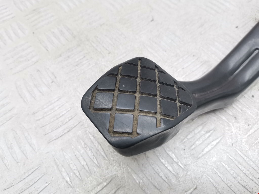 Педаль тормоза VOLKSWAGEN Golf IV 1997-2003