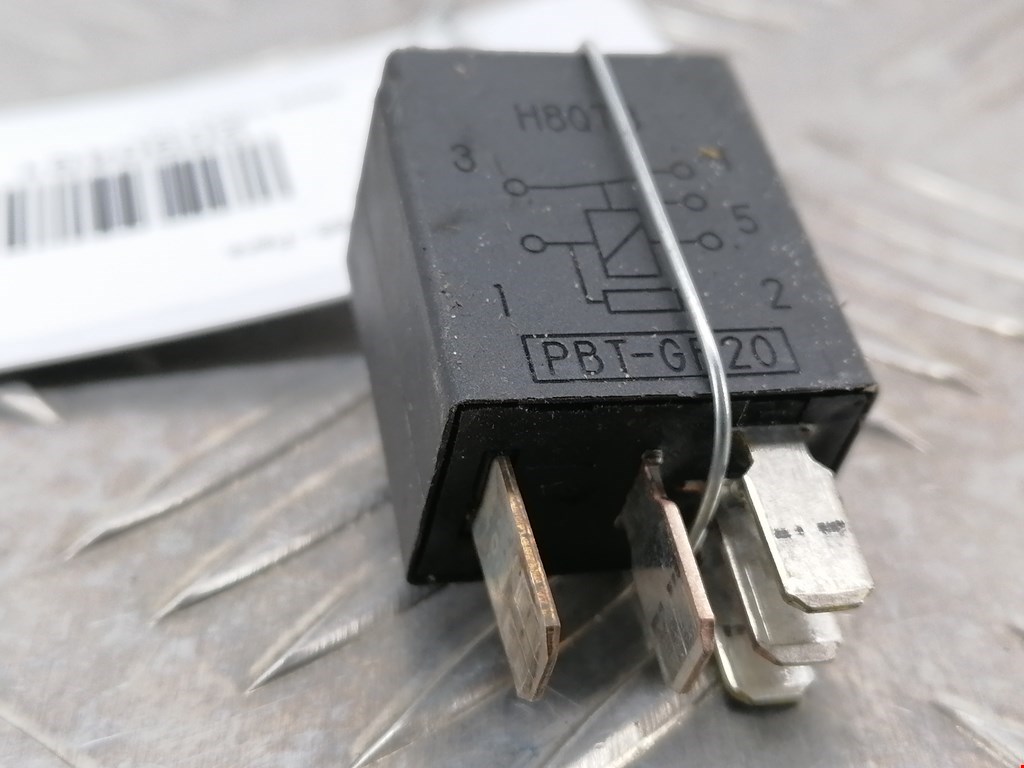 Реле MAZDA Tribute 2000-2007