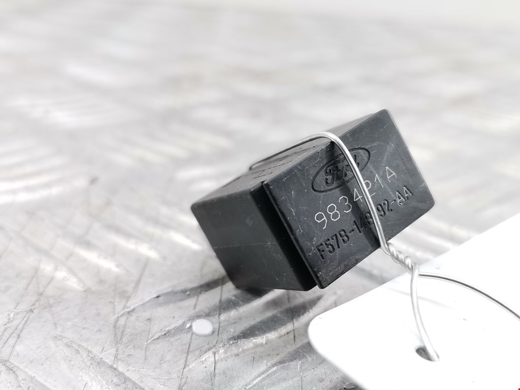 Реле FORD Focus I 1998-2005