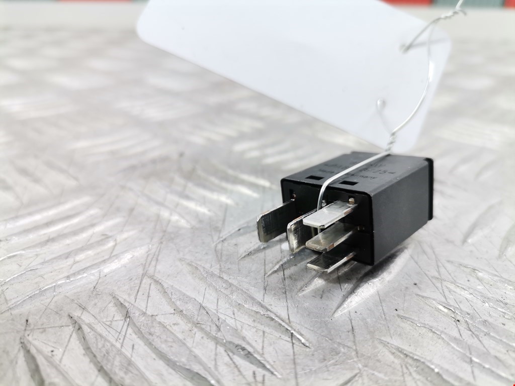 Реле FORD Focus I 1998-2005