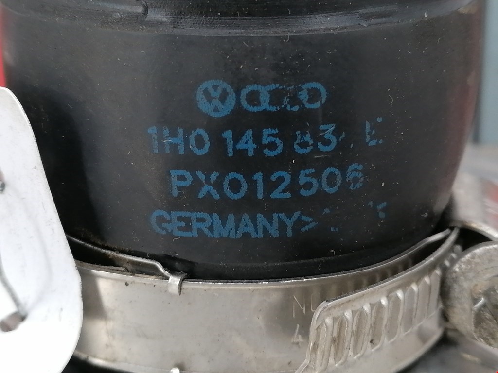 Патрубок интеркулера AUDI A4 B7 2004-2007