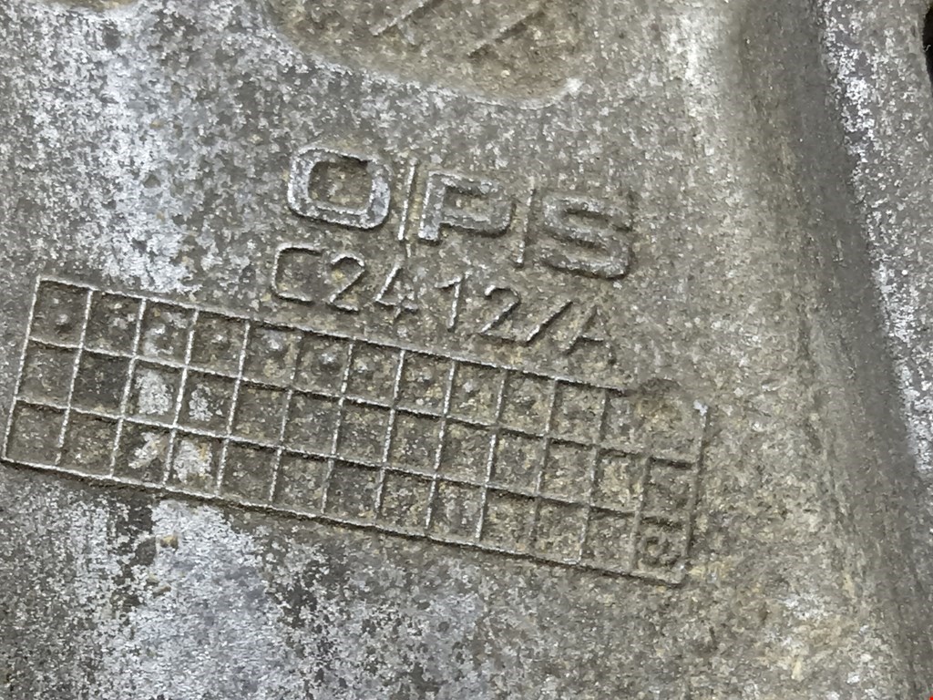 Кронштейн ТНВД OPEL Zafira B 2005-2012