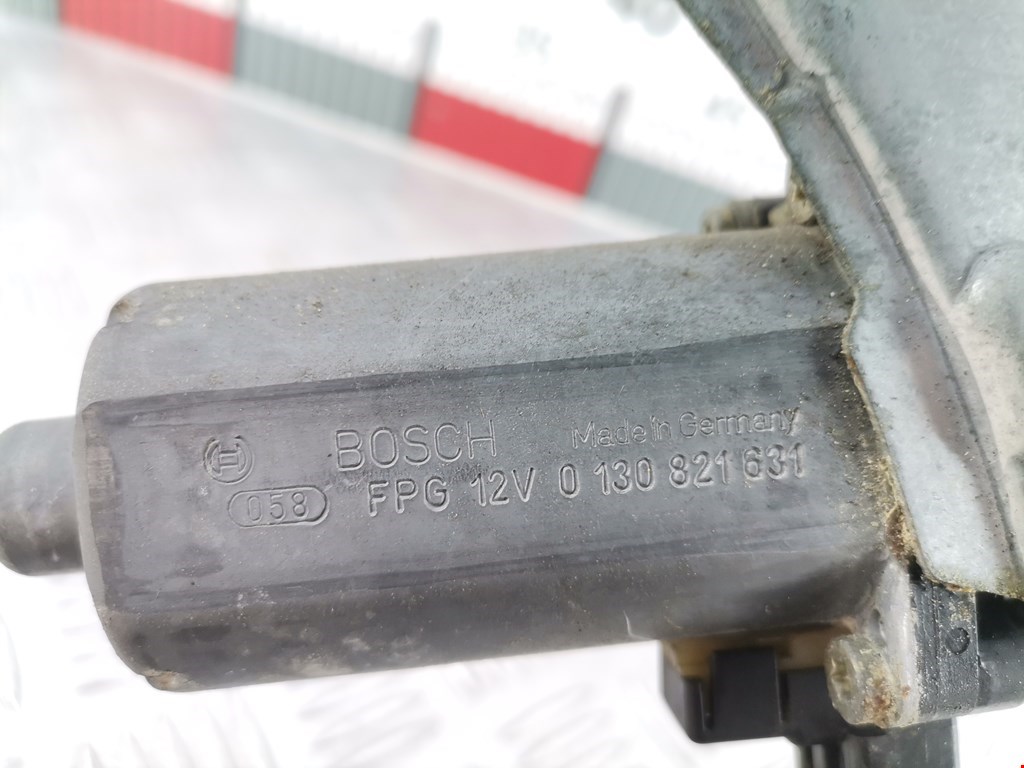 Стеклоподъемник задний правый RENAULT Espace 1997-2003