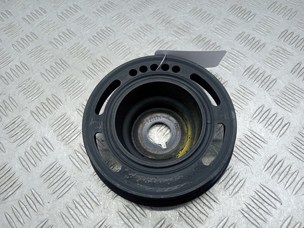 Шестерня коленвала (шкив) OPEL Zafira B 2005-2012