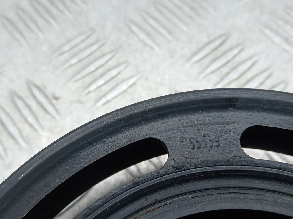 Шестерня коленвала (шкив) OPEL Zafira B 2005-2012