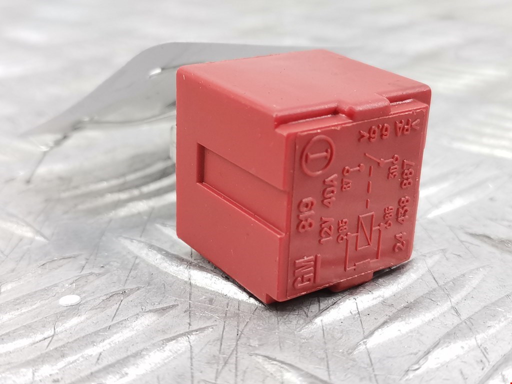 Реле OPEL Corsa D 2006-2014