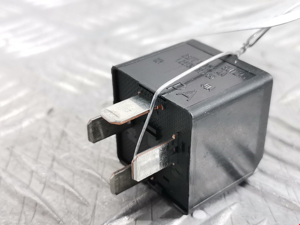 Реле LAND ROVER Range Rover Sport 2005-2013