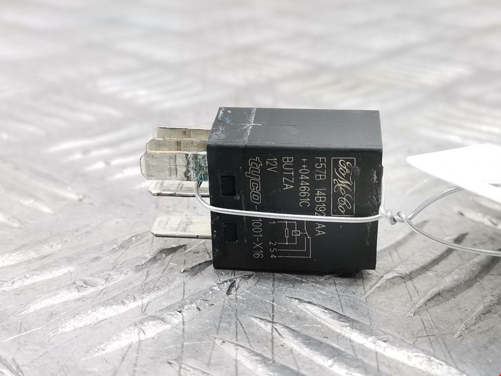 Реле LAND ROVER Range Rover Sport 2005-2013