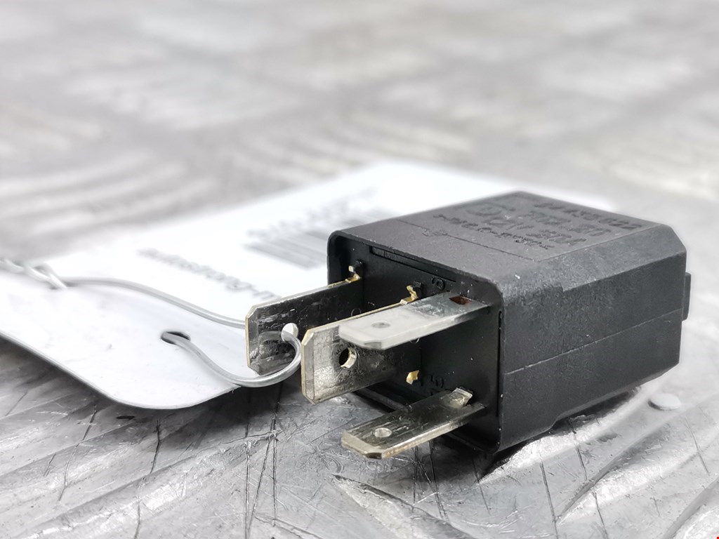 Реле OPEL Corsa D 2006-2014