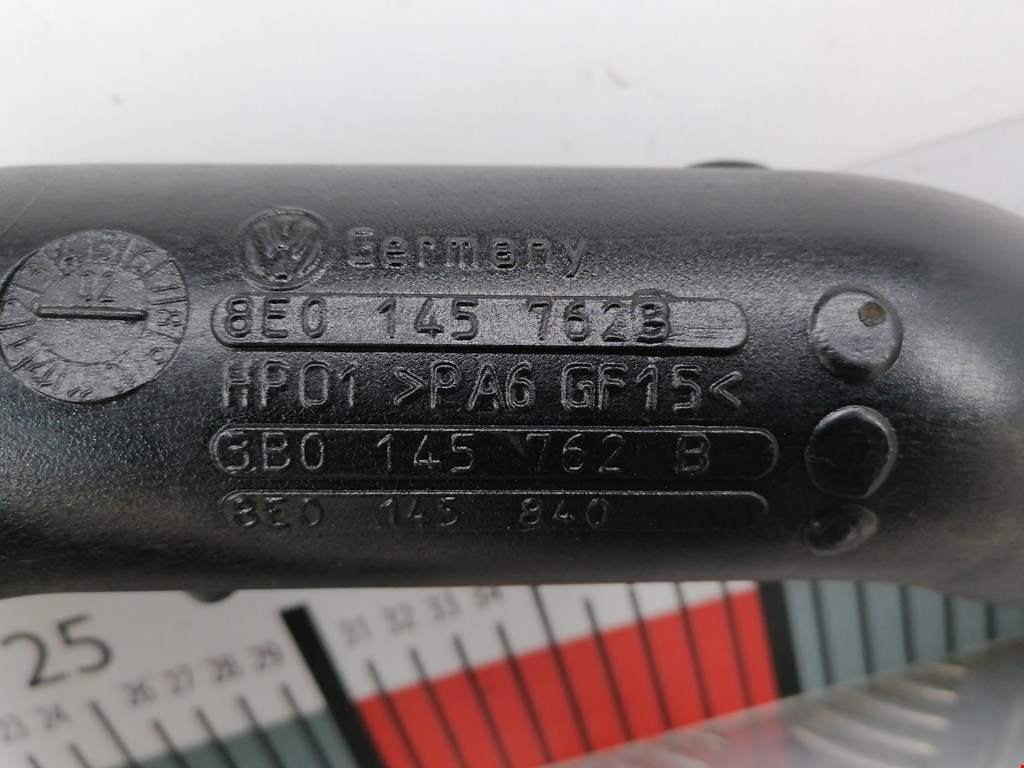 Патрубок интеркулера AUDI A4 B6 2001-2005