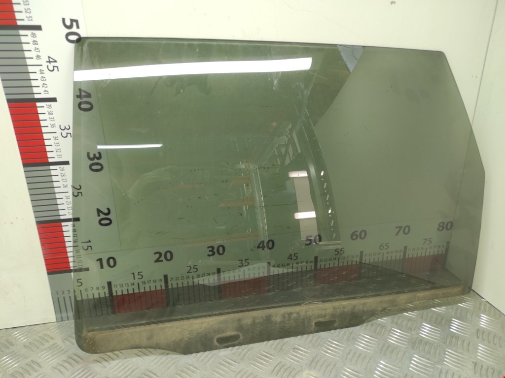 Стекло двери заднее левое CHRYSLER PT Cruser 2000-2010