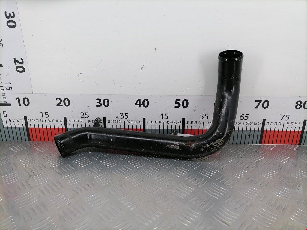 Патрубок интеркулера AUDI A4 B5 1995-2001