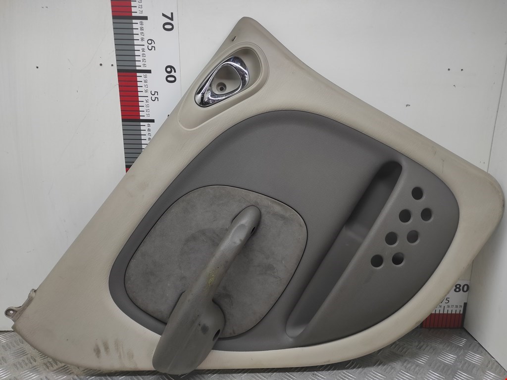 Обшивка двери задняя левая CHRYSLER PT Cruser 2000-2010