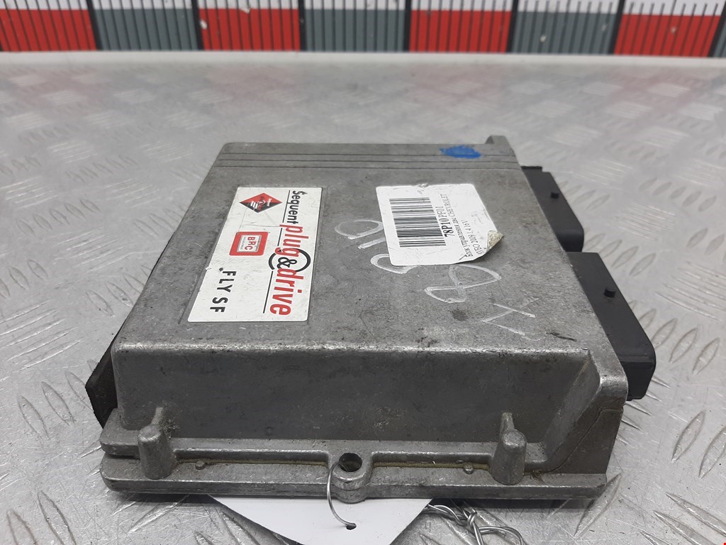 Блок управления двигателя (ЭБУ) CHEVROLET Aveo T200 2003-2008