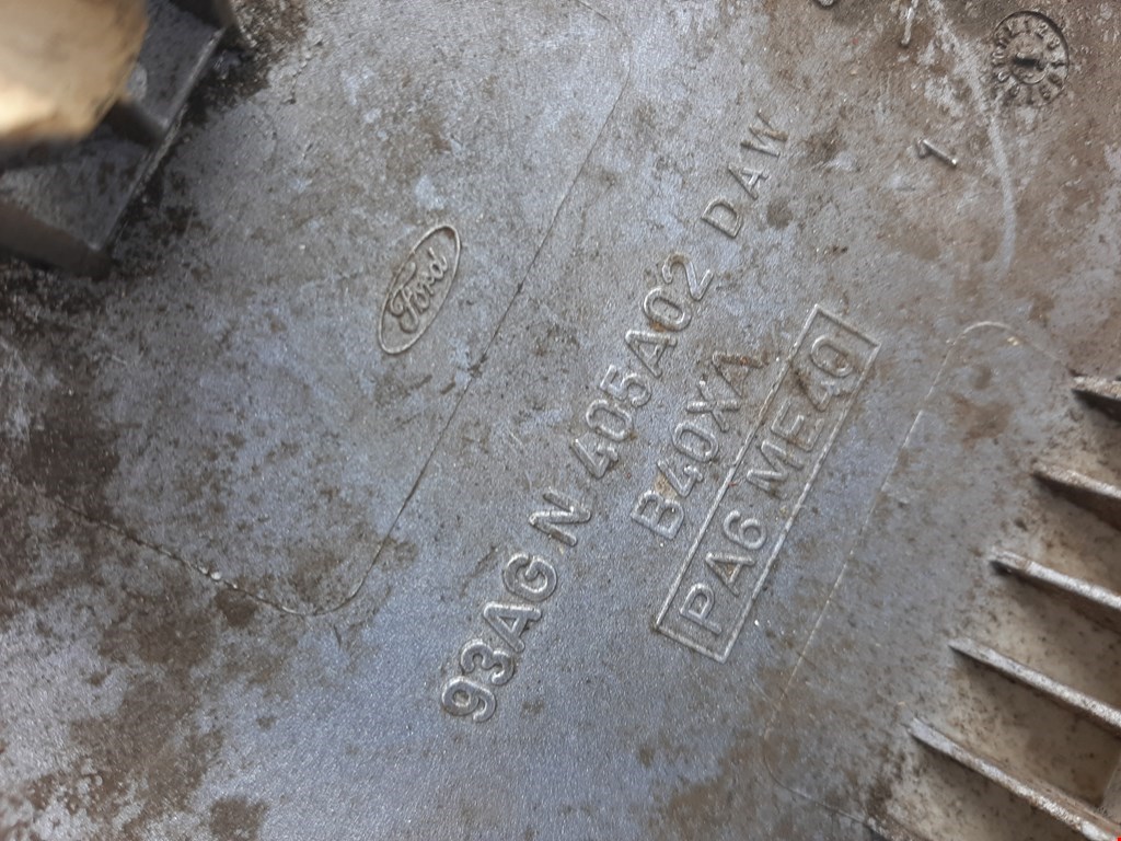 Лючок бензобака FORD Escort 1990-1995