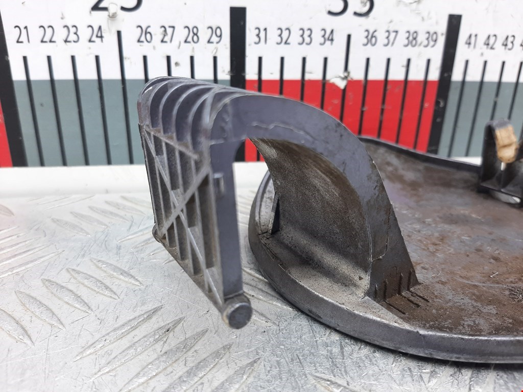 Лючок бензобака FORD Escort 1990-1995