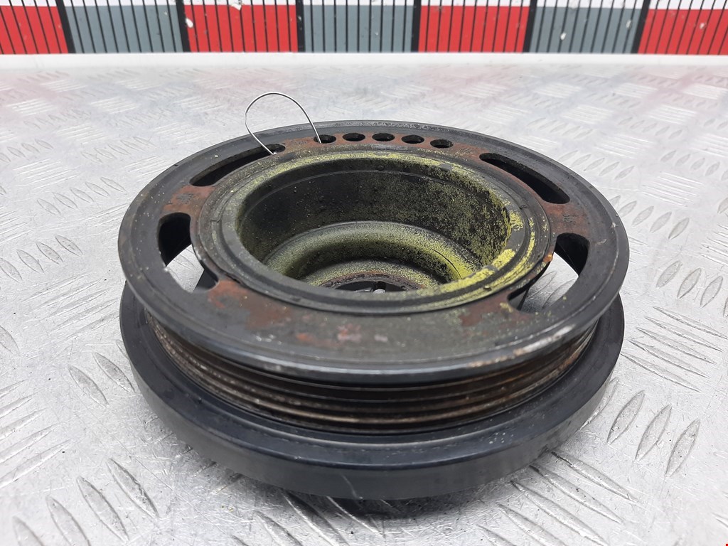 Шестерня коленвала (шкив) OPEL Zafira B 2005-2012