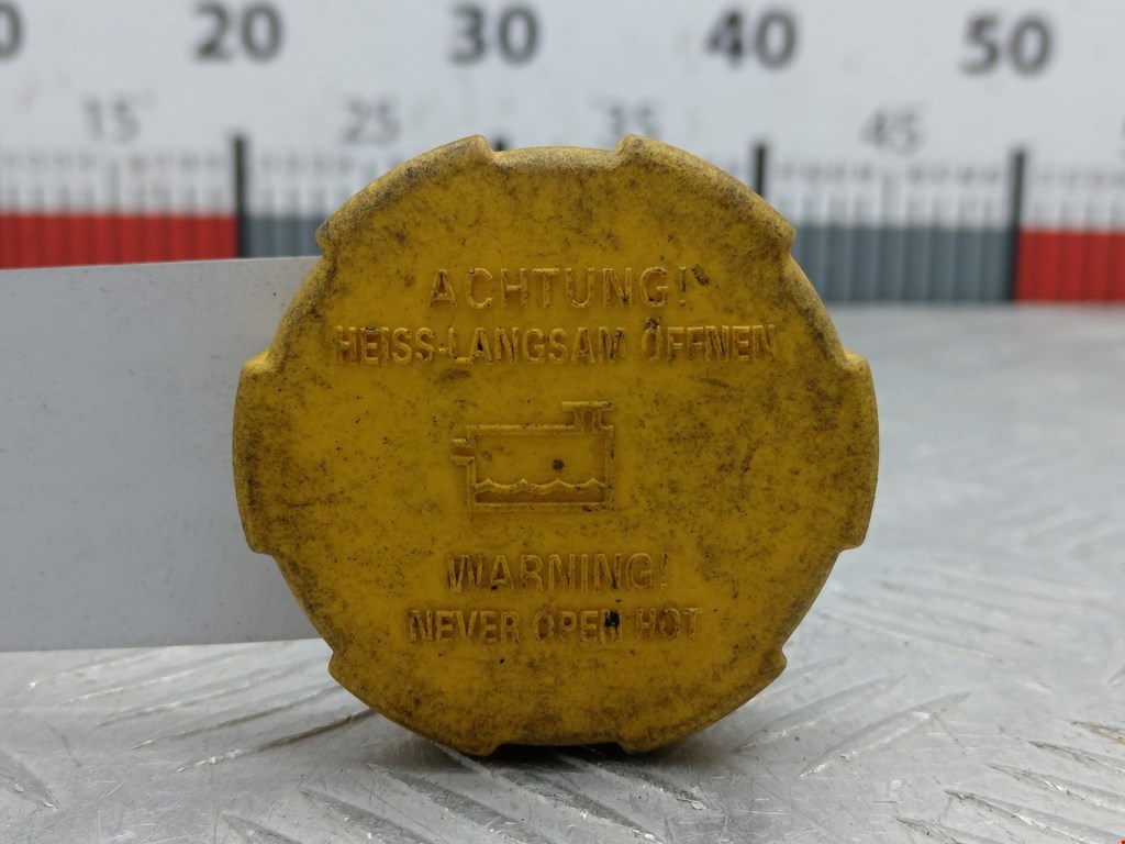 Крышка расширительного бачка OPEL Corsa D 2006-2014