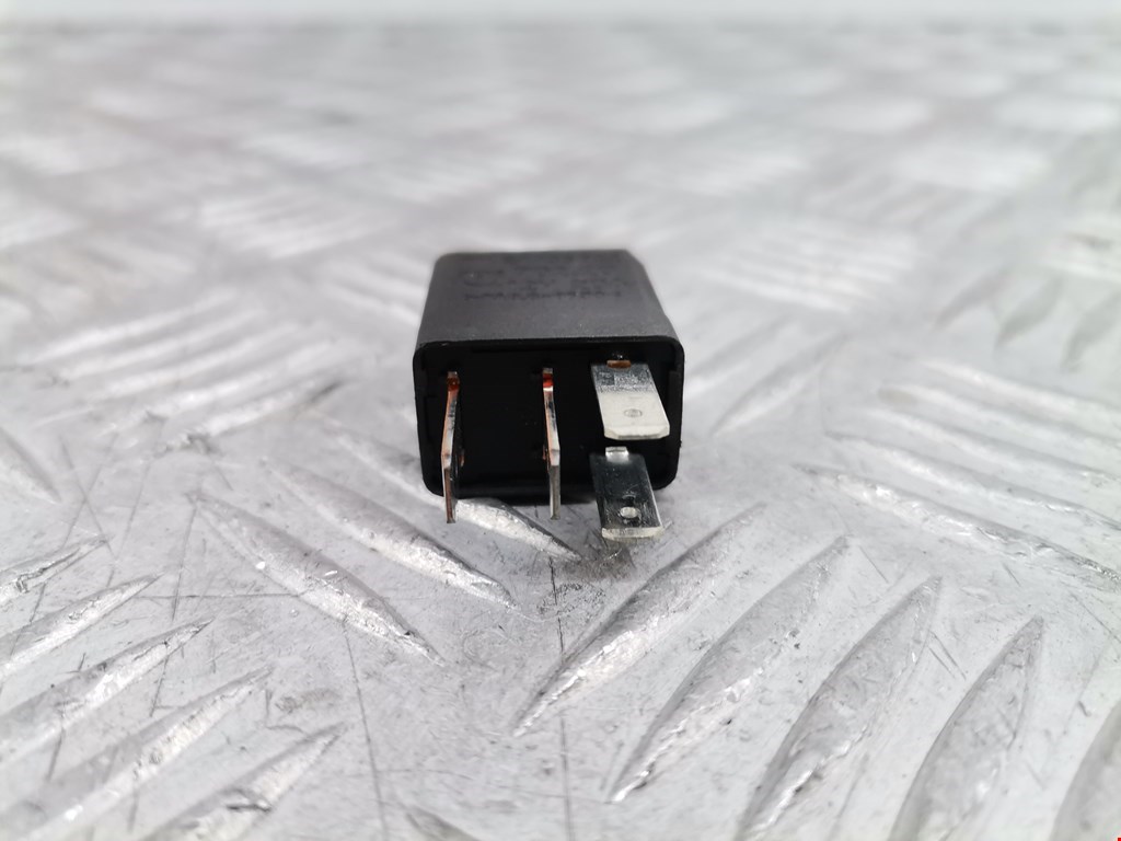 Реле OPEL Corsa D 2006-2014