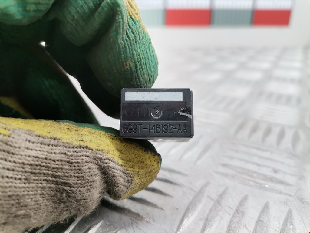 Реле FORD Transit 2006-2014