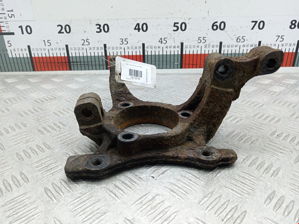 Кулак поворотный левый Opel Astra H (2004-2014)