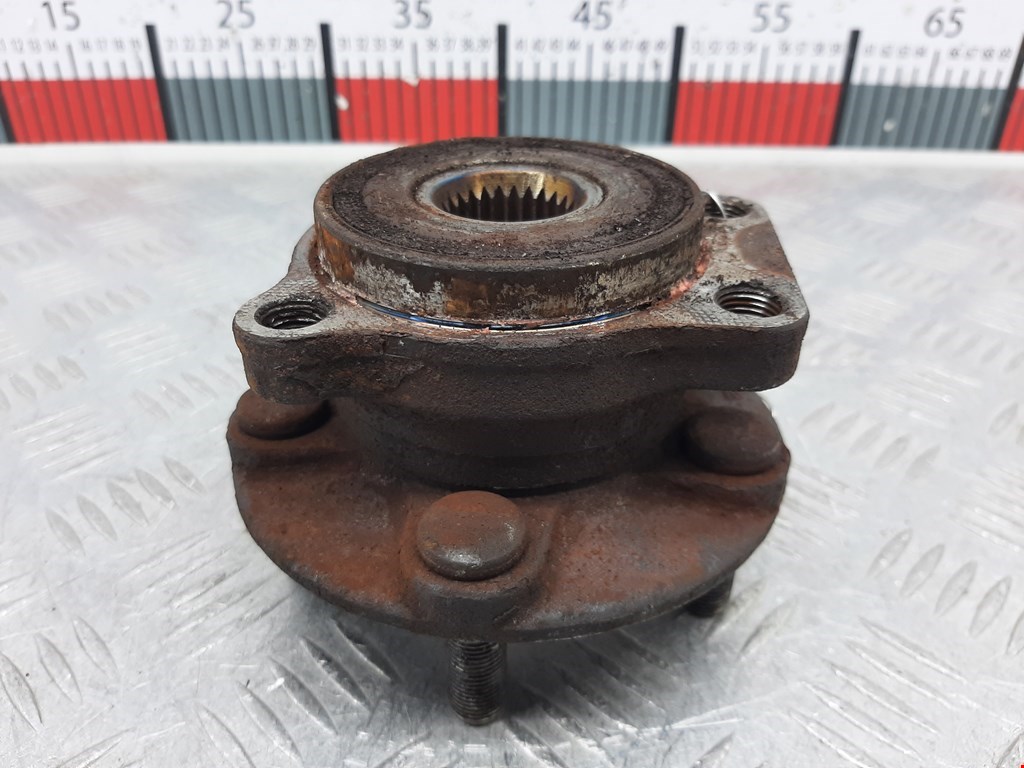 Ступица передняя левая/правая SUBARU Forester III 2008-2013