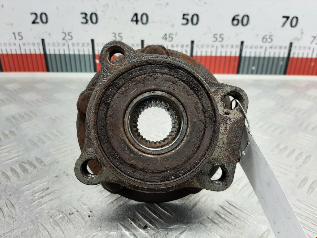 Ступица передняя левая/правая SUBARU Forester III 2008-2013