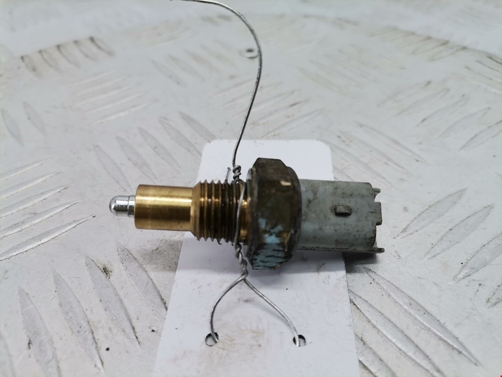 Датчик включения заднего хода CITROEN C4 I 2004-2014