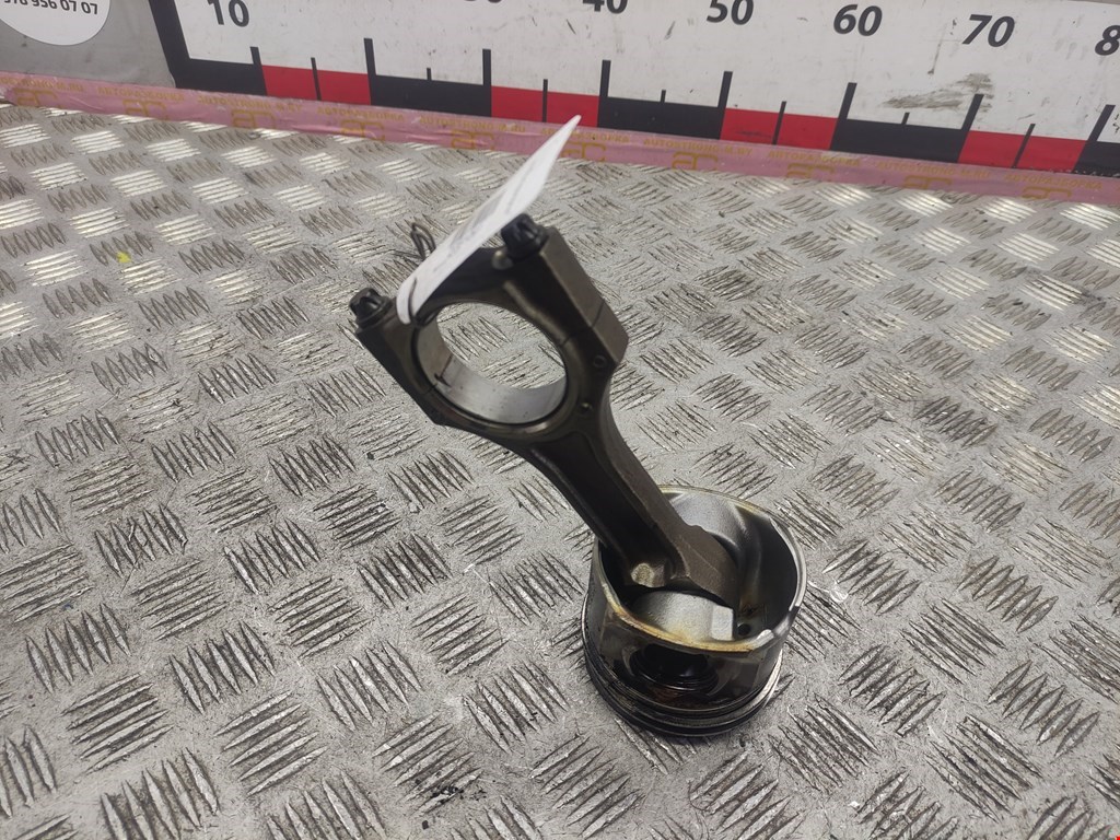 Поршень с шатуном BMW X5 F15/F85 2013-2018