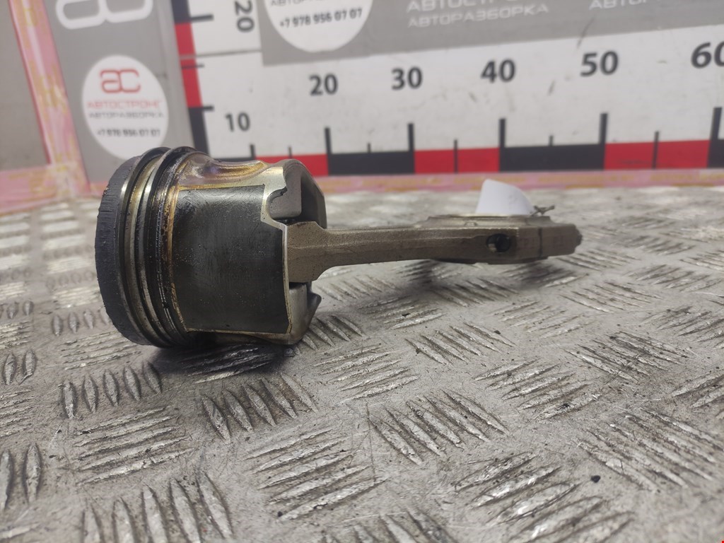 Поршень с шатуном BMW X5 F15/F85 2013-2018