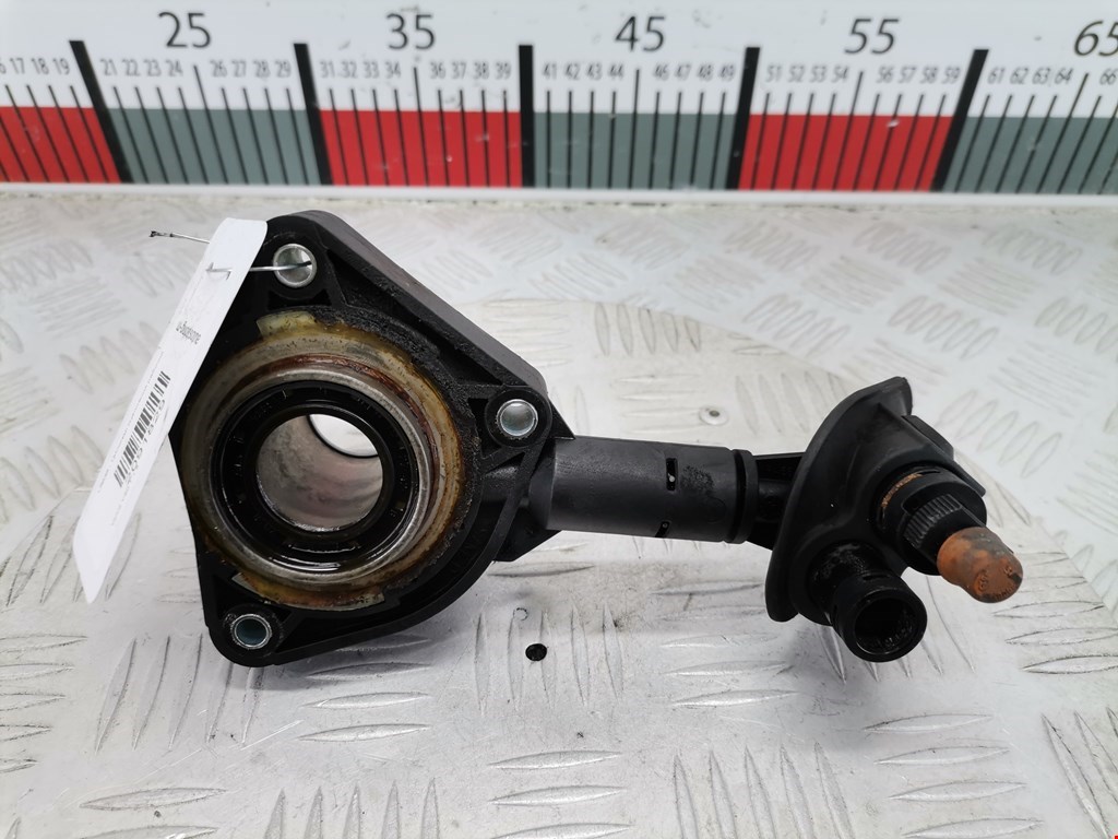 Цилиндр сцепления рабочий VOLVO V50 I 2004-2012