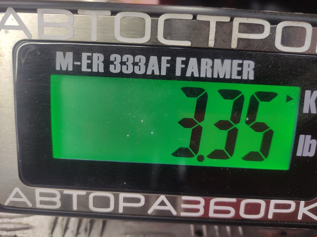 Стекло двери переднее левое AUDI A4 B5 1995-2001