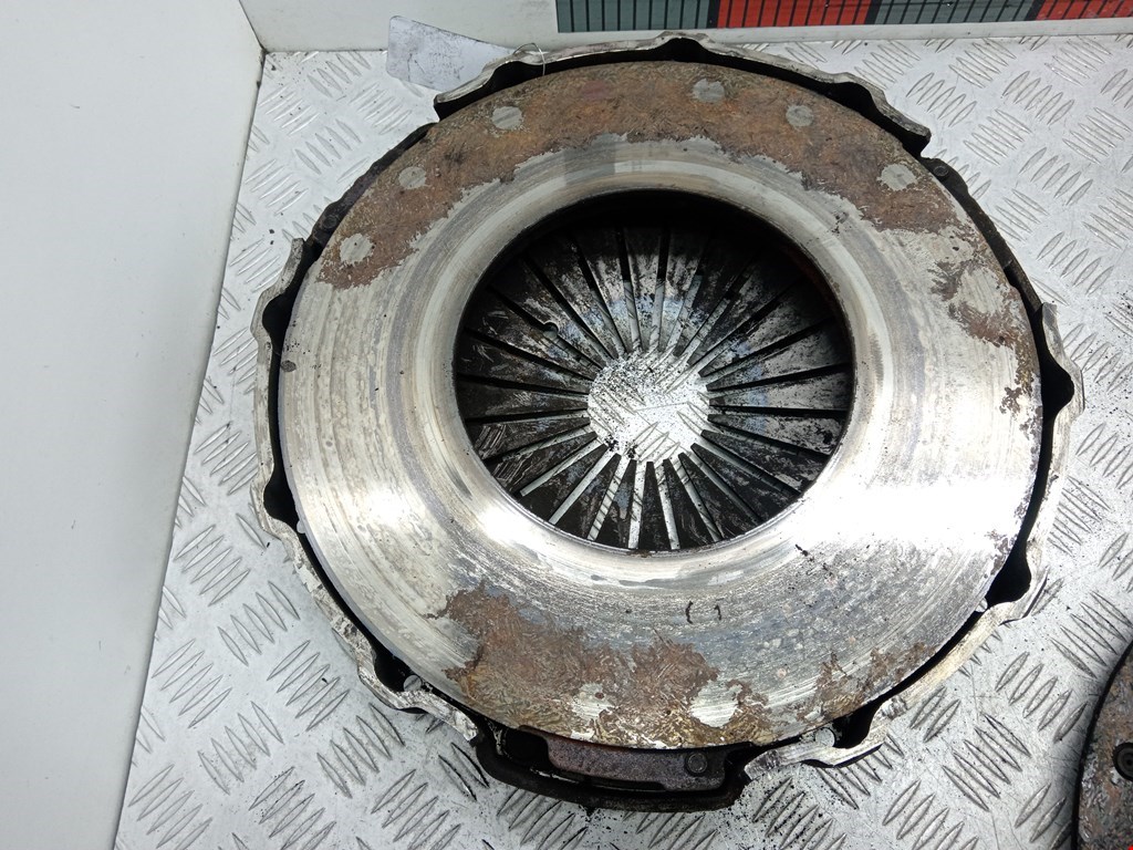 Маховик (демпфер сцепления) RENAULT Midlum 1999-2013