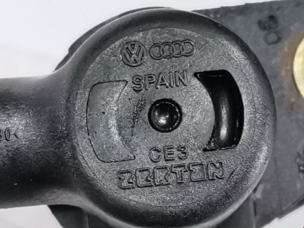 Датчик положения коленвала FORD Galaxy 1995-2005