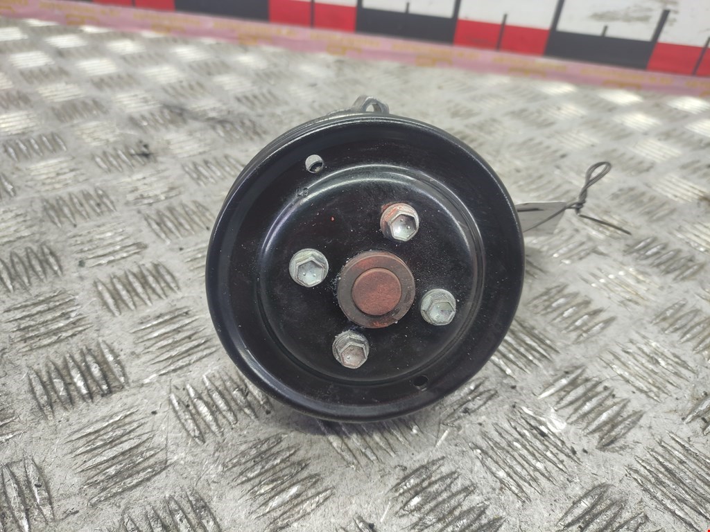 Насос водяной (помпа) TOYOTA Yaris II XP50 2005-2011