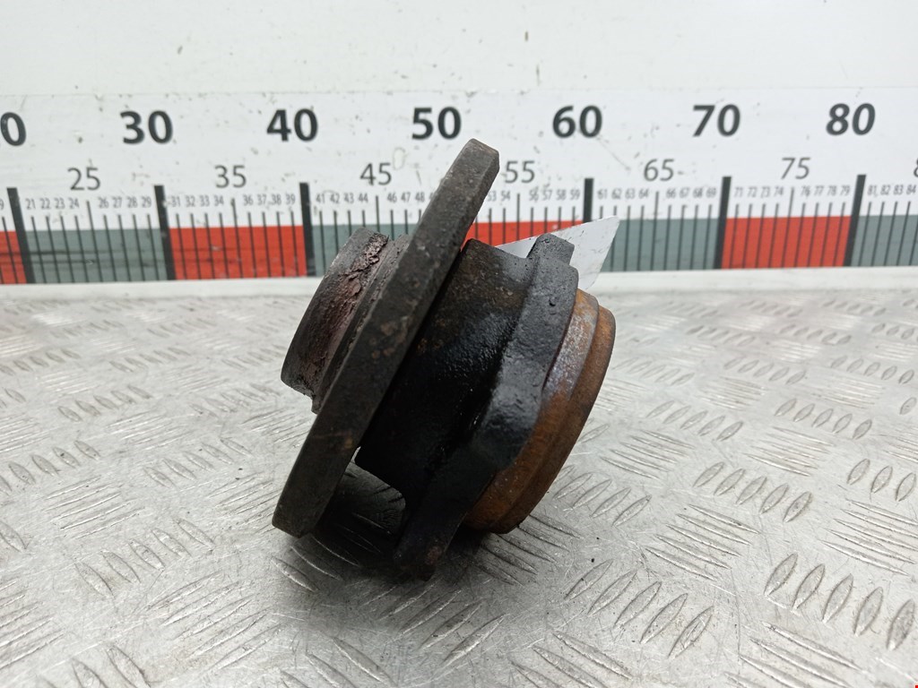 Ступица передняя левая/правая VOLKSWAGEN Touran 2003-2010